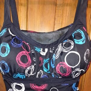 Women's gently used tankini swim top